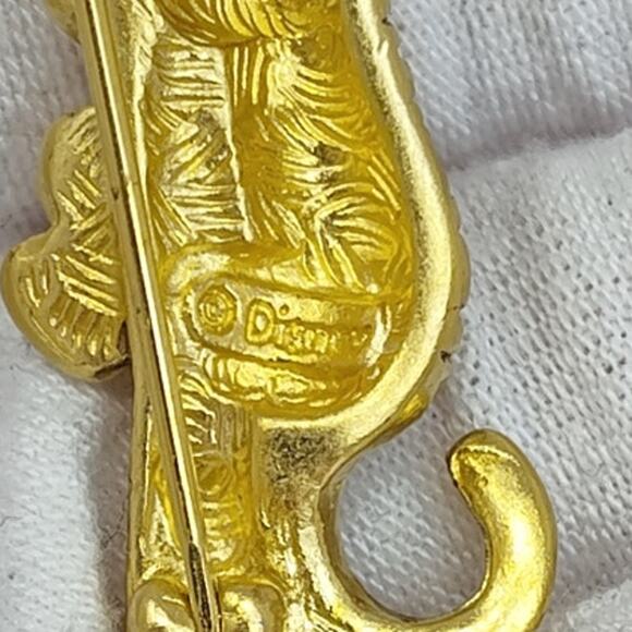 Disney Winnie the Pooh Tigger Branch Gold-Toned Brooch - Picture 6 of 7